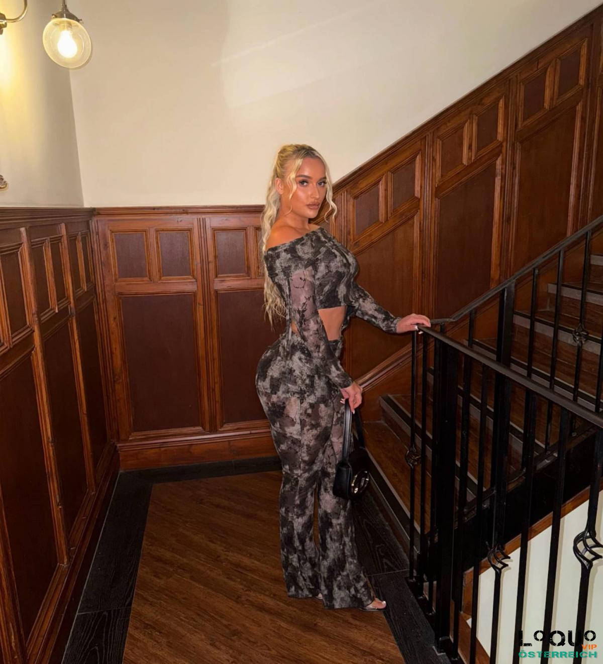 Huren Steiermark (Styria): Doggystyle, Blowjob, Analsex, Gesichtsbesamung, anale Penetration, Massage